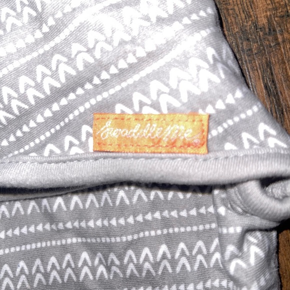 Swaddle Me Swaddle Blanket - Picture 2 of 4